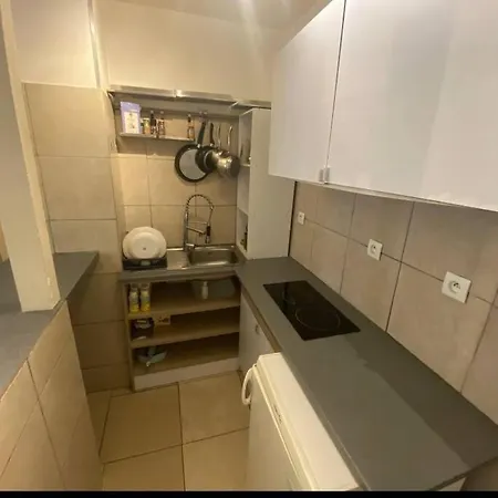 Studio Confortable -musee Grevin - Musee Du Louvre - Grand Boulevard - 2 Pers Apartment Paris